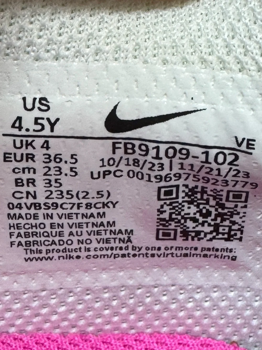 Nike Dunk Low GS ‘Laser Fushsia’